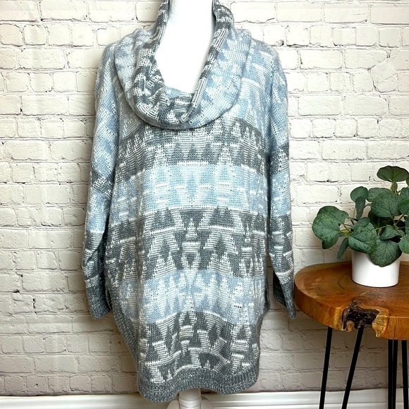 New Directions Curved Hem Cowl Neck Sweater - Picture 1 of 11